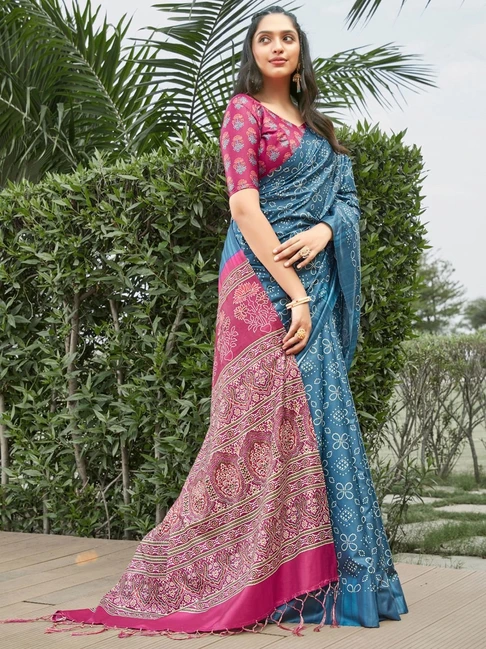 Saree Mall Blue Printed Saree With Unstitched Blouse 